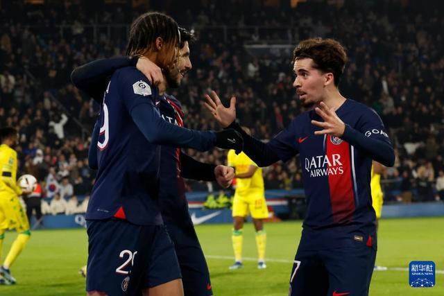 DNA+临时临时主帅的buff加持了谢什科，但没能加持曼联