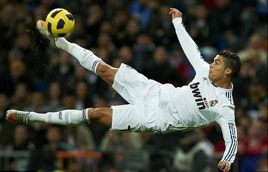 非遗土楼现身《长安幻想》，「将进酒」新门派资料片邀您一探究竟