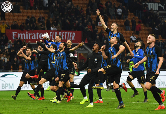 科比-怀特领衔公牛迎战热火，四场比赛精彩不断